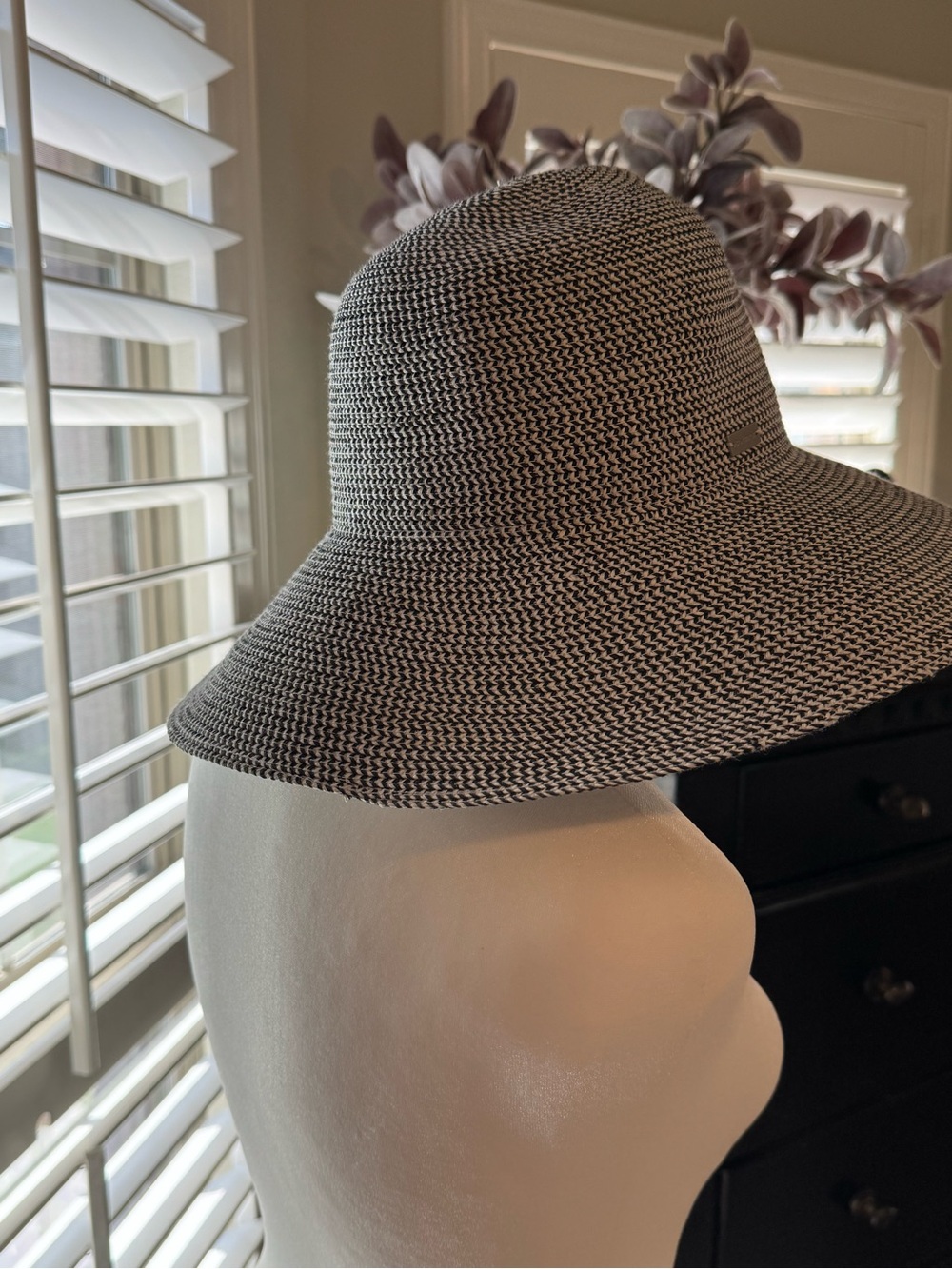 betmar Black and White Woven Floppy Sun Hat